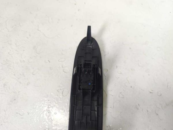 BOUTON LEVE VITRE DROIT CITROEN - Vue 2